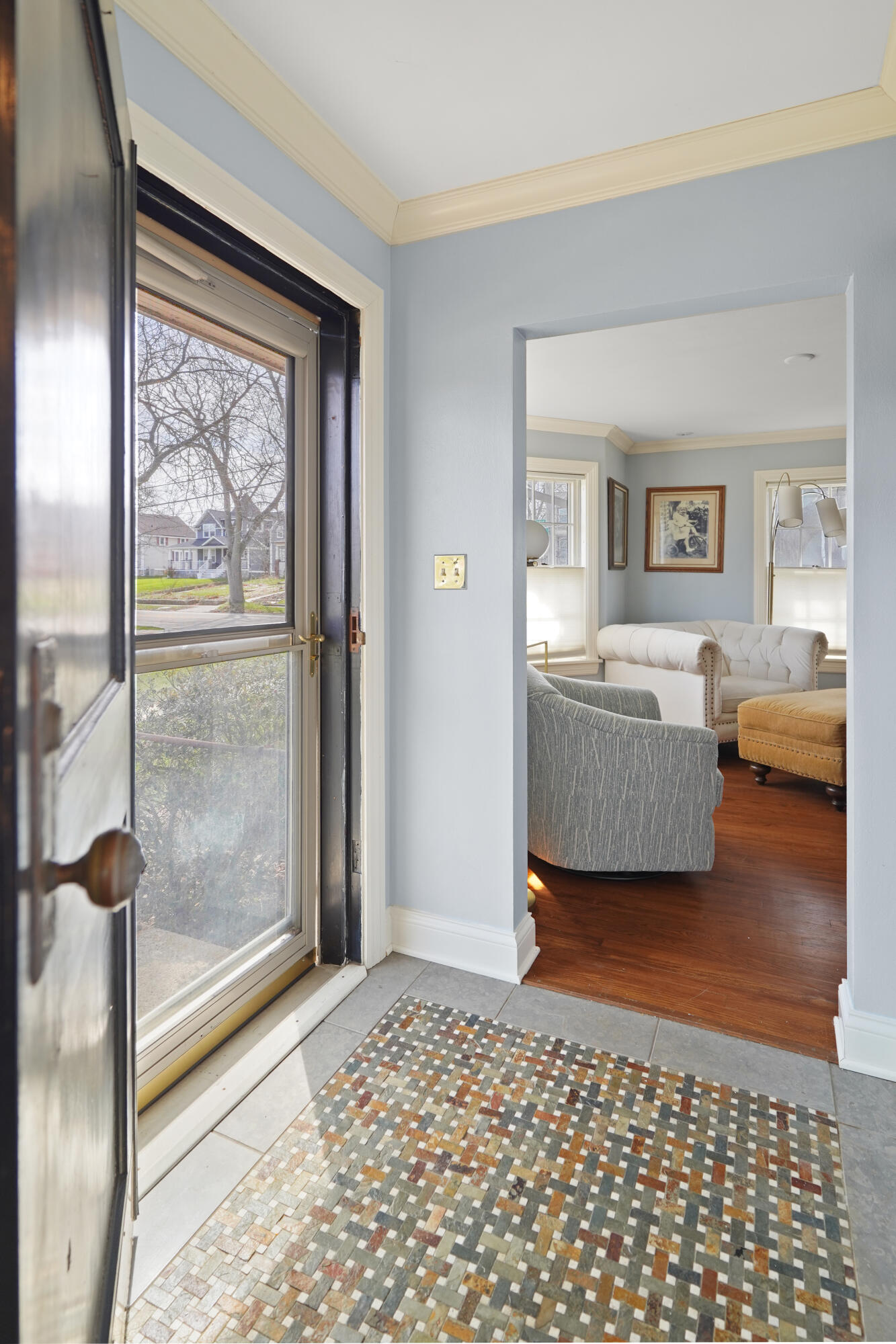 620 73rd Street Kenosha, WI 53143 - Photo 12 of 34 Foyer