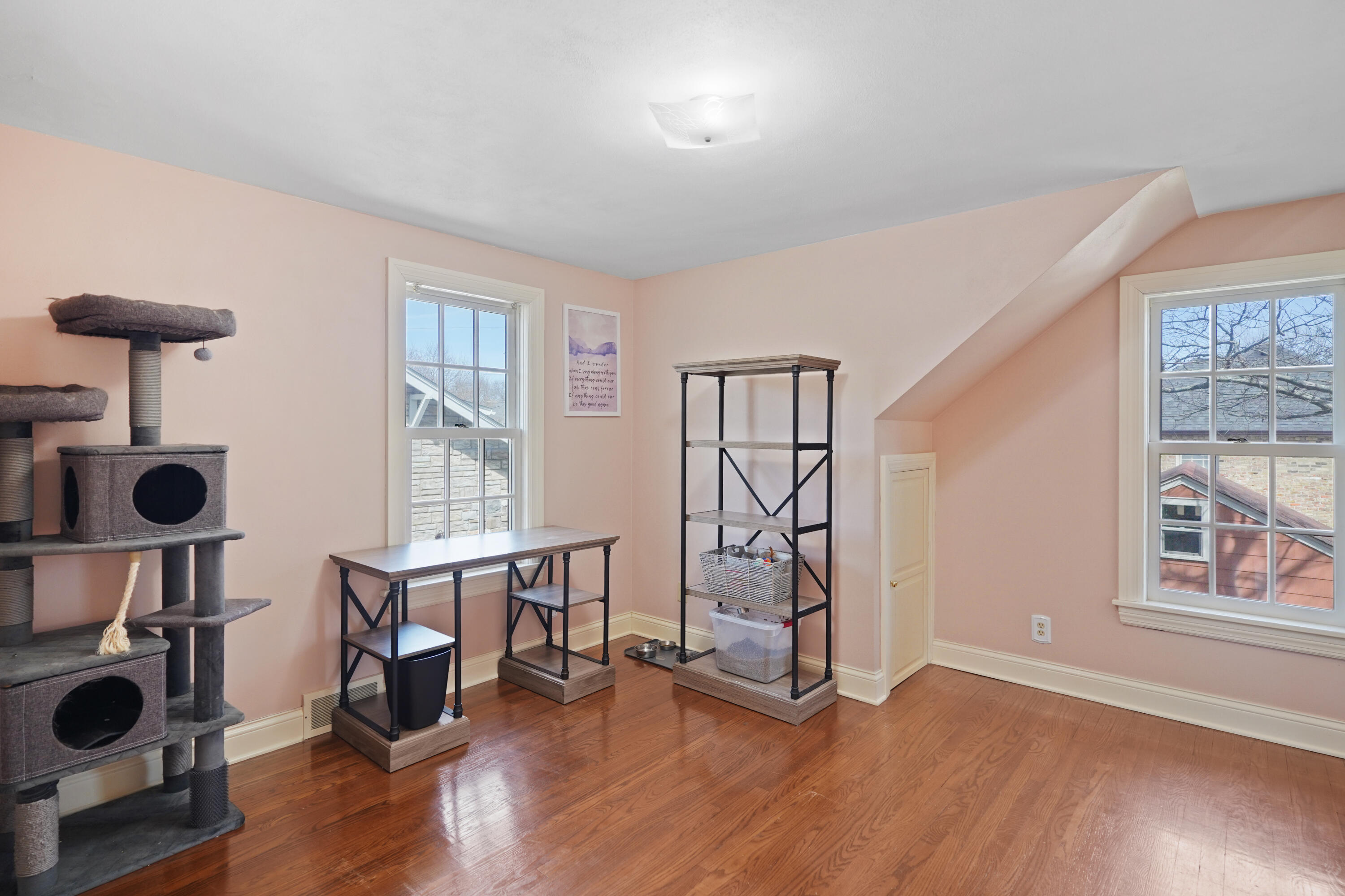 620 73rd Street Kenosha, WI 53143 - Photo 19 of 34 Upper BR