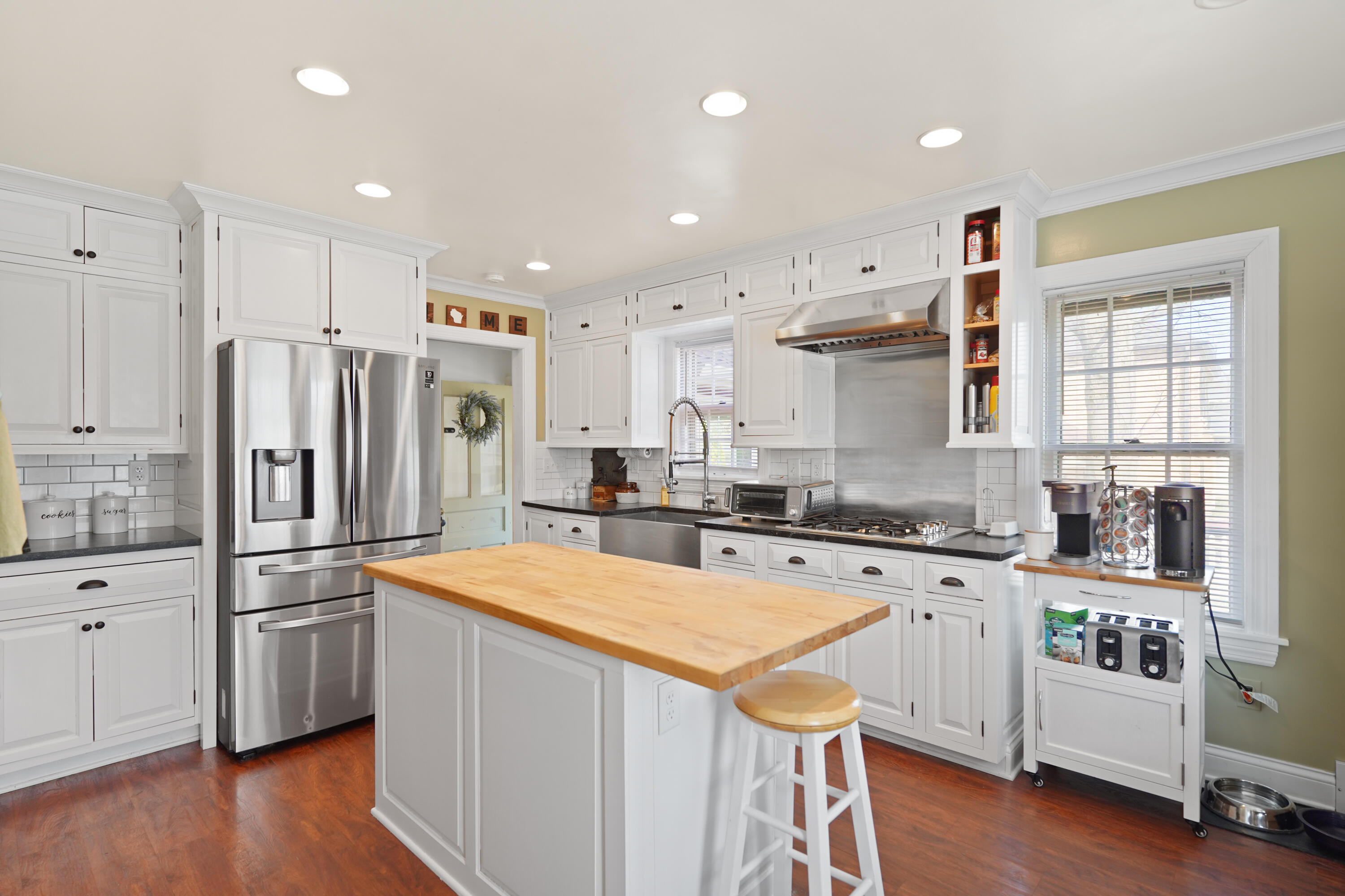 620 73rd Street Kenosha, WI 53143 - Photo 27 of 34 Kitchen