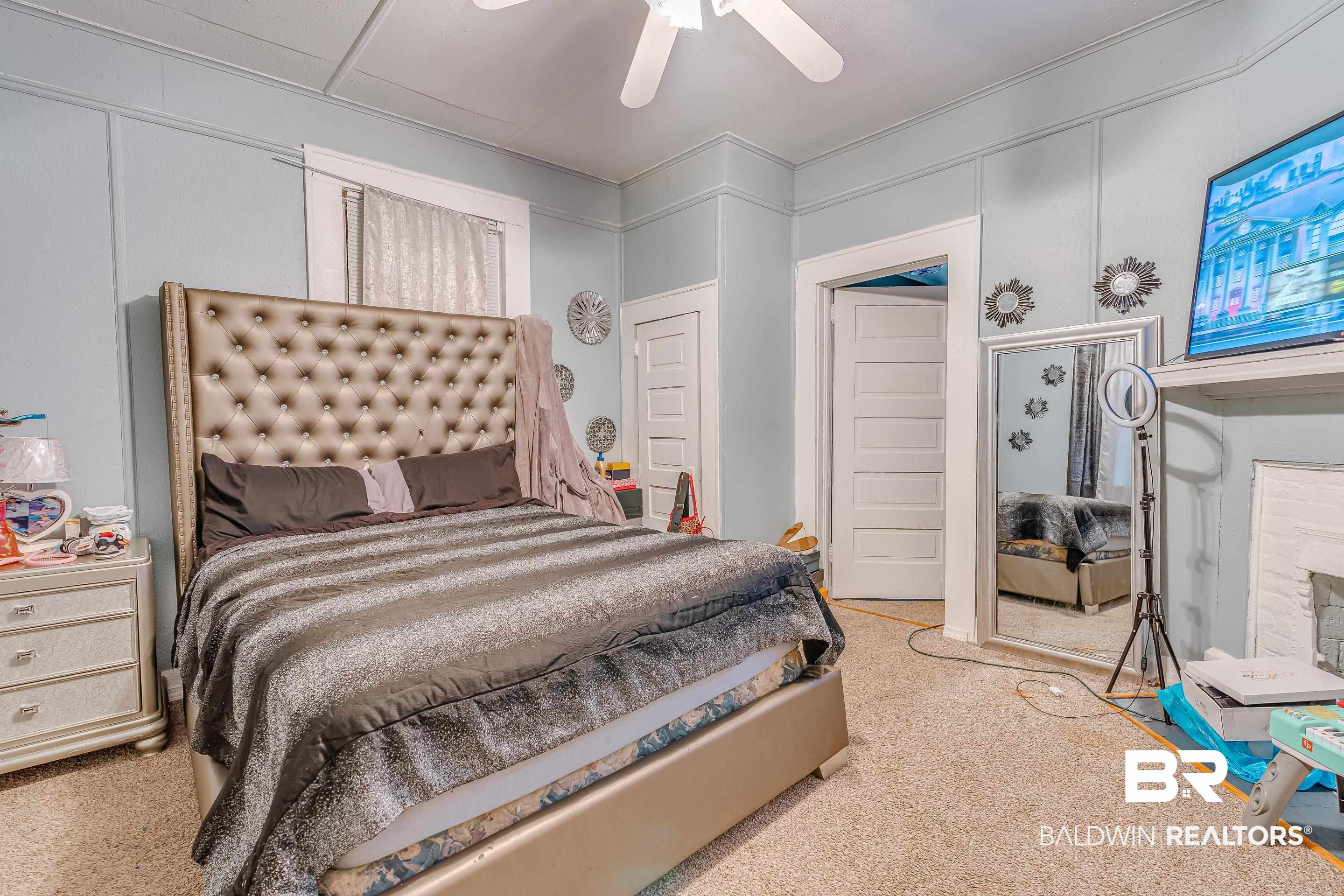 14 Southern Street Mobile, AL 36611 - Photo 9 of 26 Bedroom featuring carpet floors and ceiling fan
