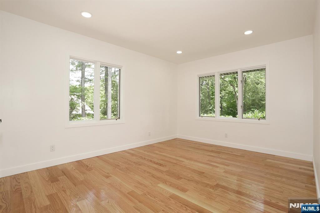 51 Mill Rd Extension Woodcliff Lake, NJ 07677 - Photo 23 of 50