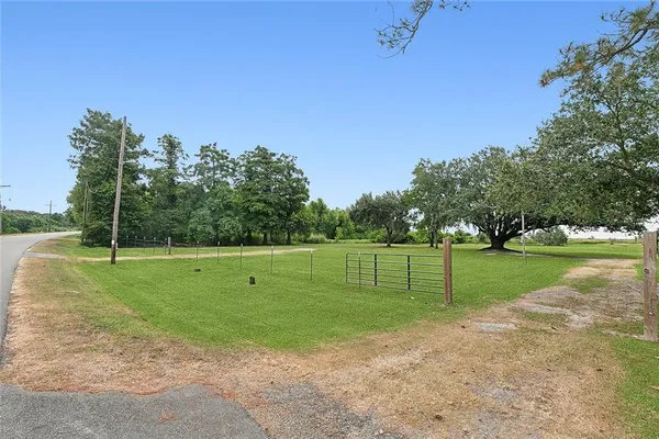 $175,000 | 1217 Delacroix Highway, St. Bernard, LA 70085