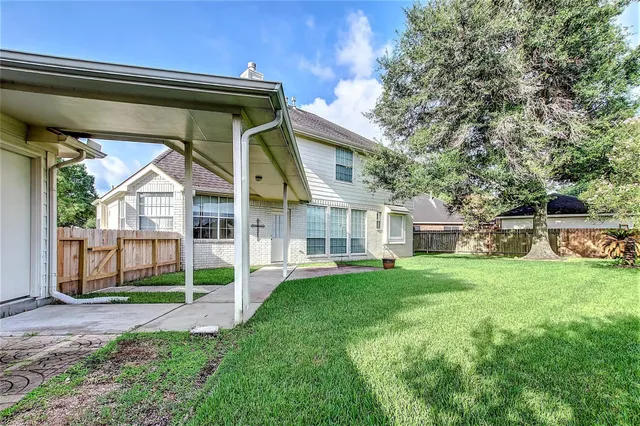 $2,400 | 2803 Norwood Hills Drive, Katy, TX 77450