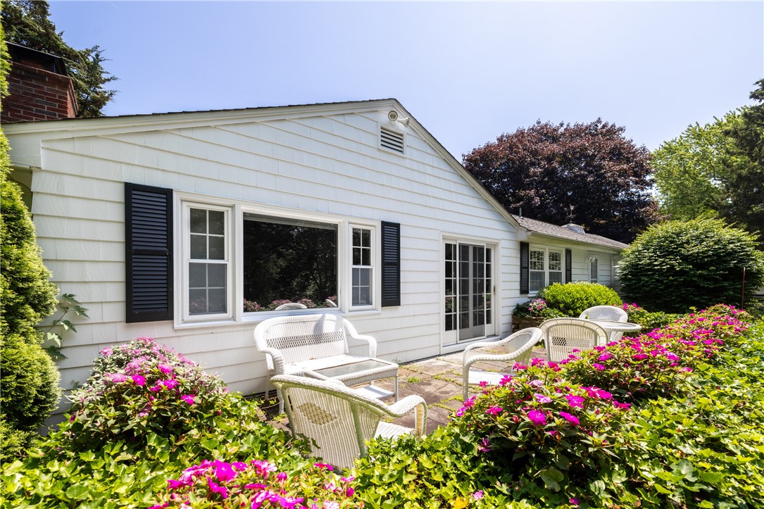 2 Quail Run Westerly, RI 02891 - Photo 3 of 29