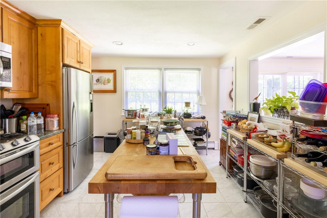 2 Quail Run Westerly, RI 02891 - Photo 6 of 29