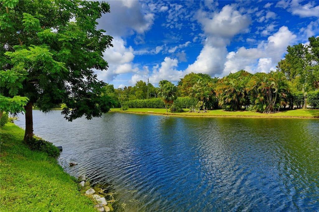 8653 Boca Drive, Unit 8653 Boca Raton, FL 33433 - Photo 5 of 55 5