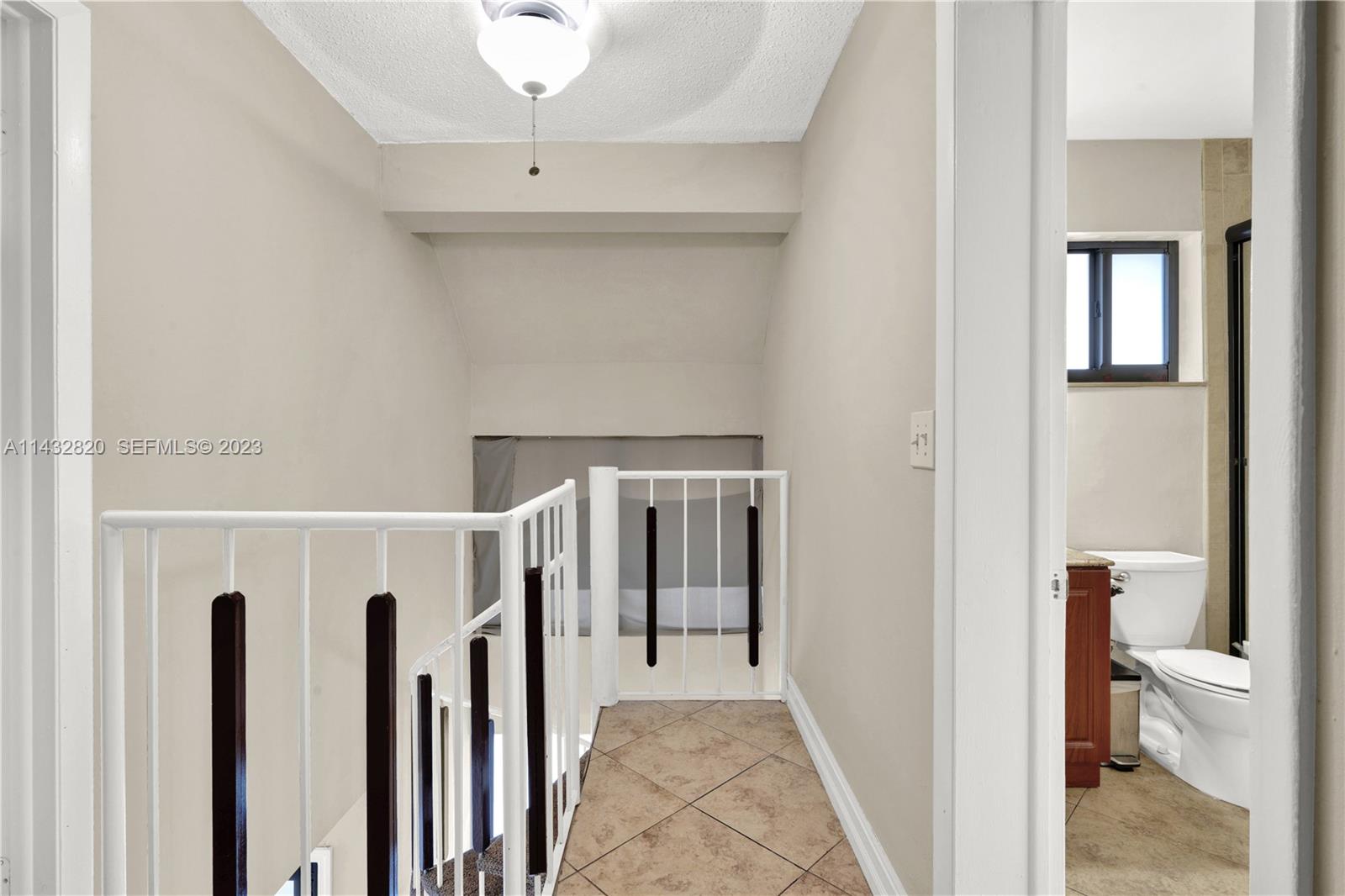 7013 Southwest 109th Court Miami, FL 33173 - Photo 12 of 33