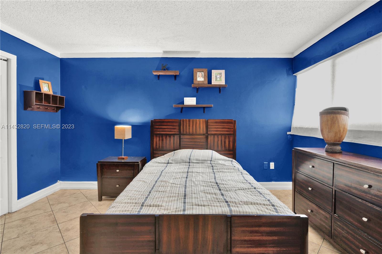 7013 Southwest 109th Court Miami, FL 33173 - Photo 14 of 33