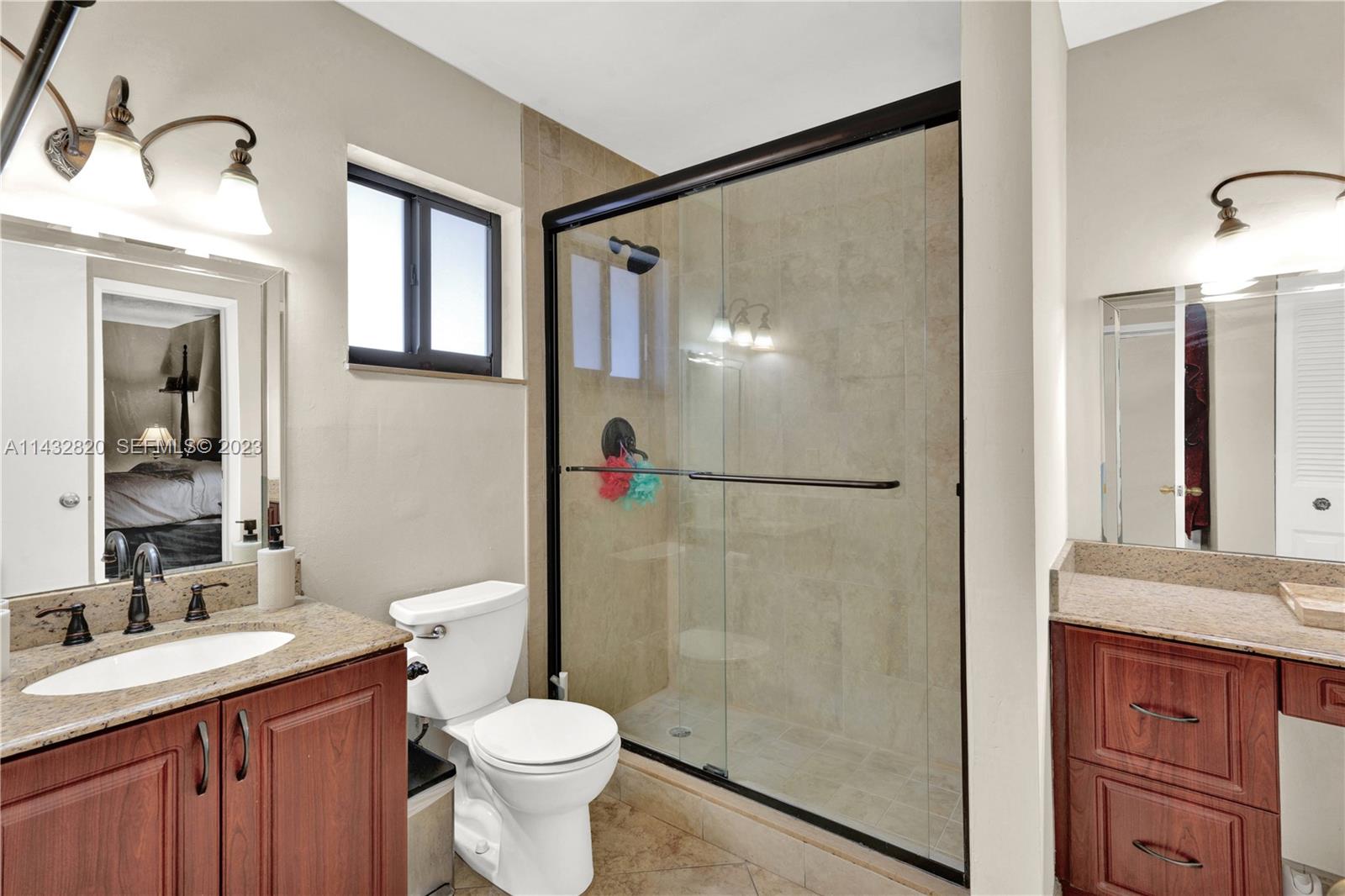 7013 Southwest 109th Court Miami, FL 33173 - Photo 16 of 33