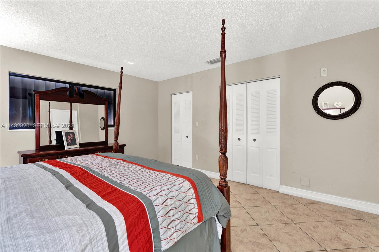 7013 Southwest 109th Court Miami, FL 33173 - Photo 20 of 33