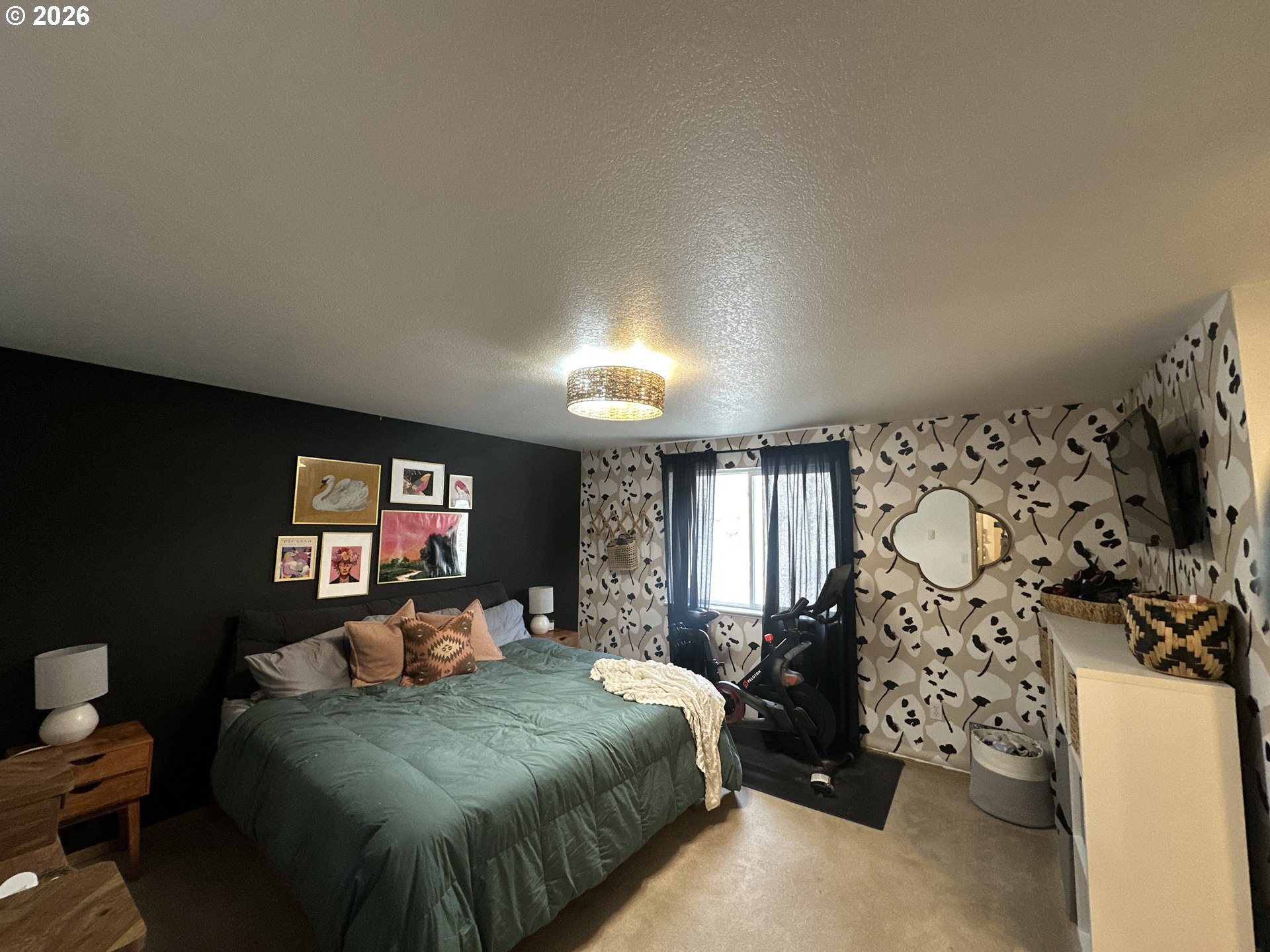 120 Valley View Drive John Day, OR 97845 - Photo 18 of 34 a bed room with a bed and a tv