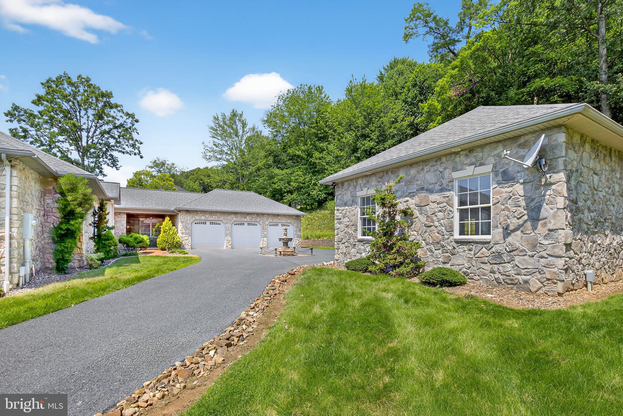 522 Halyard Way Enola, PA 17025 - Photo 13 of 60 front view of a house with a yard