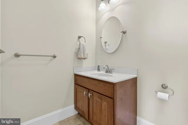 $1,092,500 | 522 Halyard Way, Enola, PA 17025