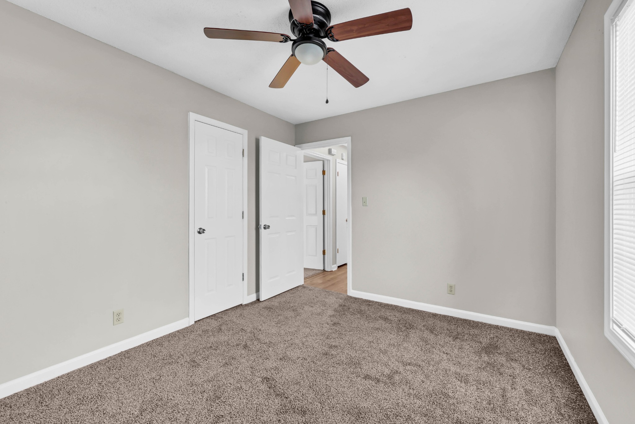 2009 Timberline Circle Oak Grove, KY 42262 - Photo 25 of 34