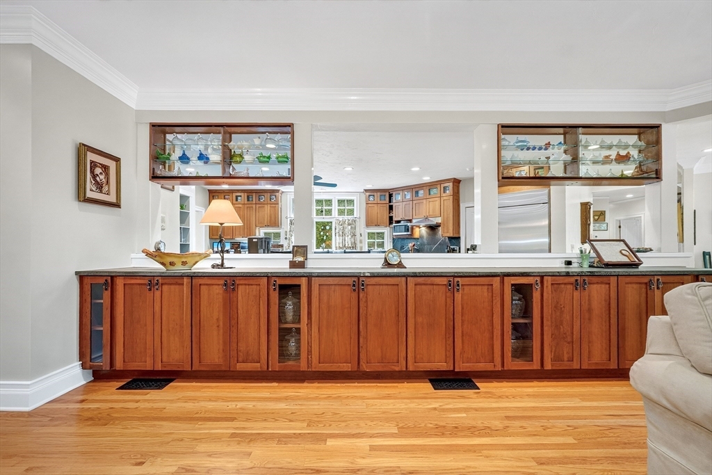 10 Rockmeadow Road Westwood, MA 02090 - Photo 8 of 40