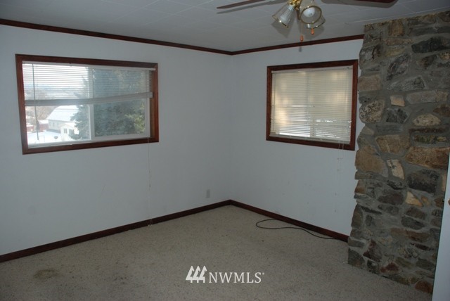 22 Middle Lane Road Omak, WA 98841 - Photo 6 of 10