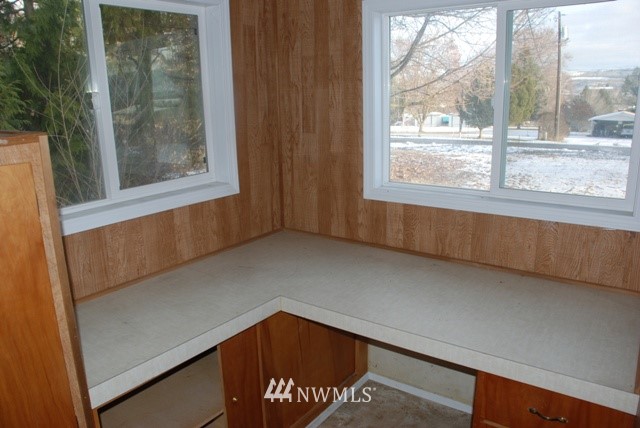 22 Middle Lane Road Omak, WA 98841 - Photo 7 of 10