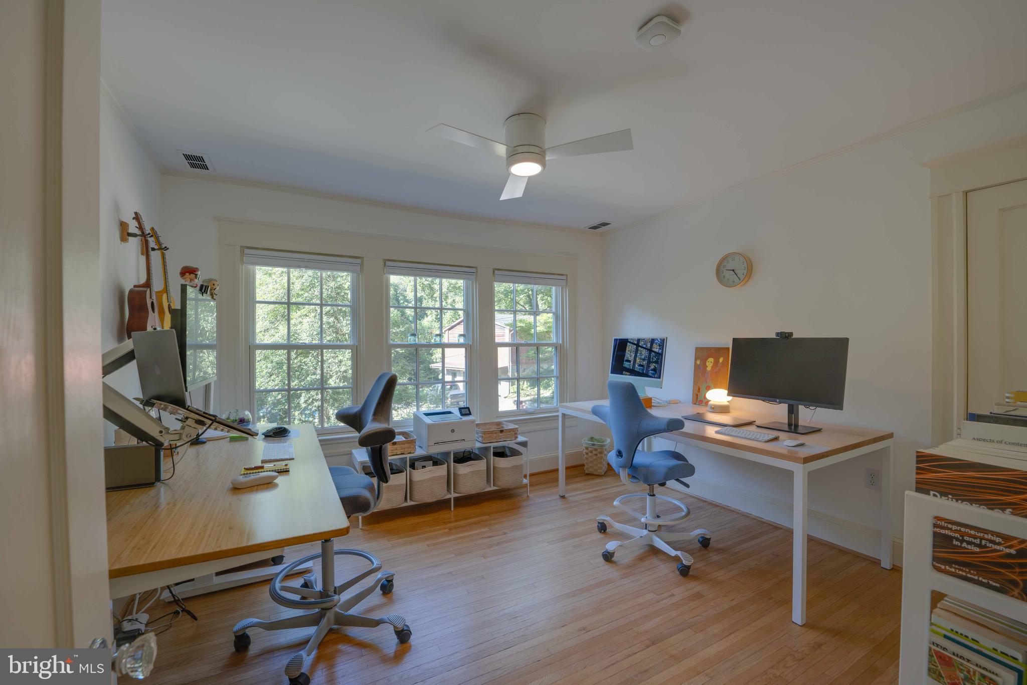 5805 Lochlea Road Baltimore, MD 21209 - Photo 12 of 37