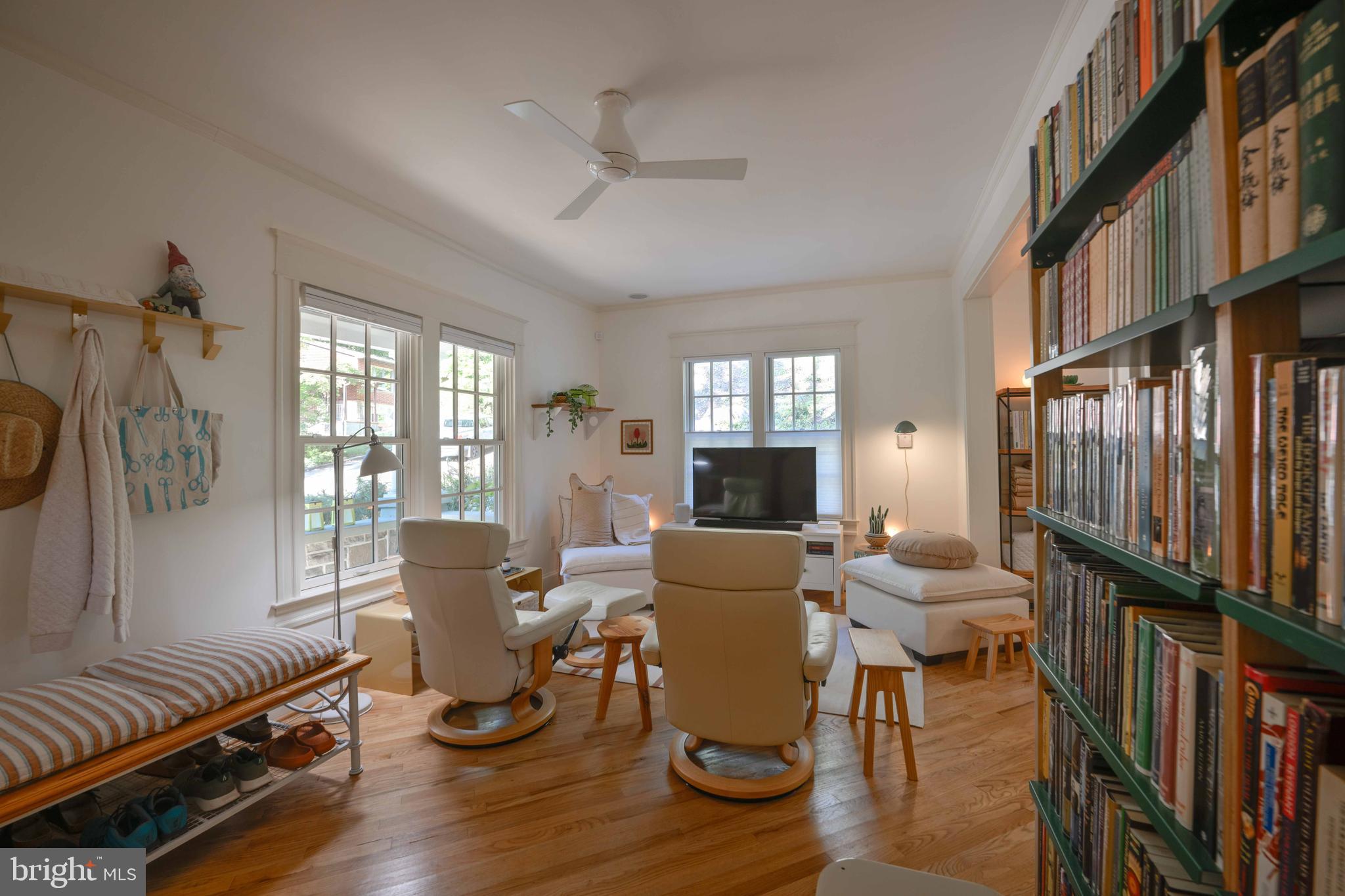 5805 Lochlea Road Baltimore, MD 21209 - Photo 19 of 37
