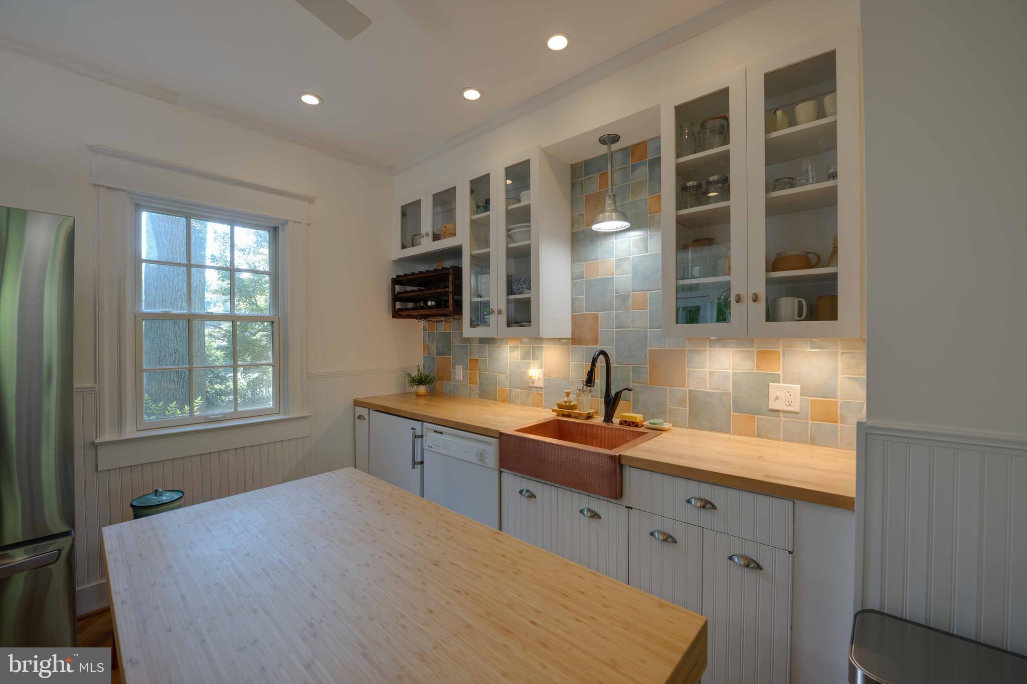 5805 Lochlea Road Baltimore, MD 21209 - Photo 26 of 37
