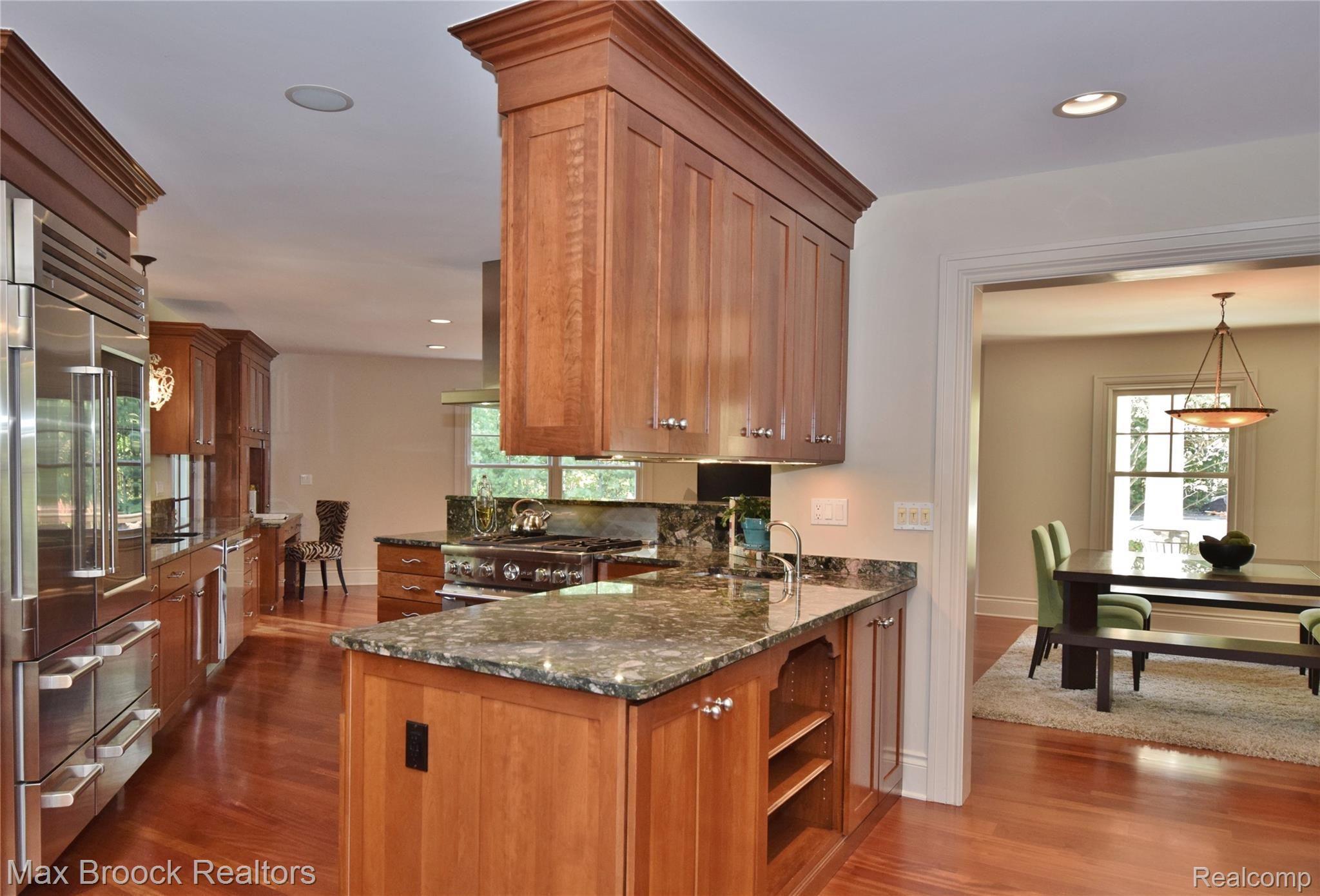31825 Evergreen Road Franklin, MI 48025 - Photo 19 of 60 kitchen to formal dining .JPG