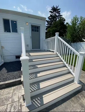 $1,850 | 11 Stan Haven Place, East Northport, NY 11731