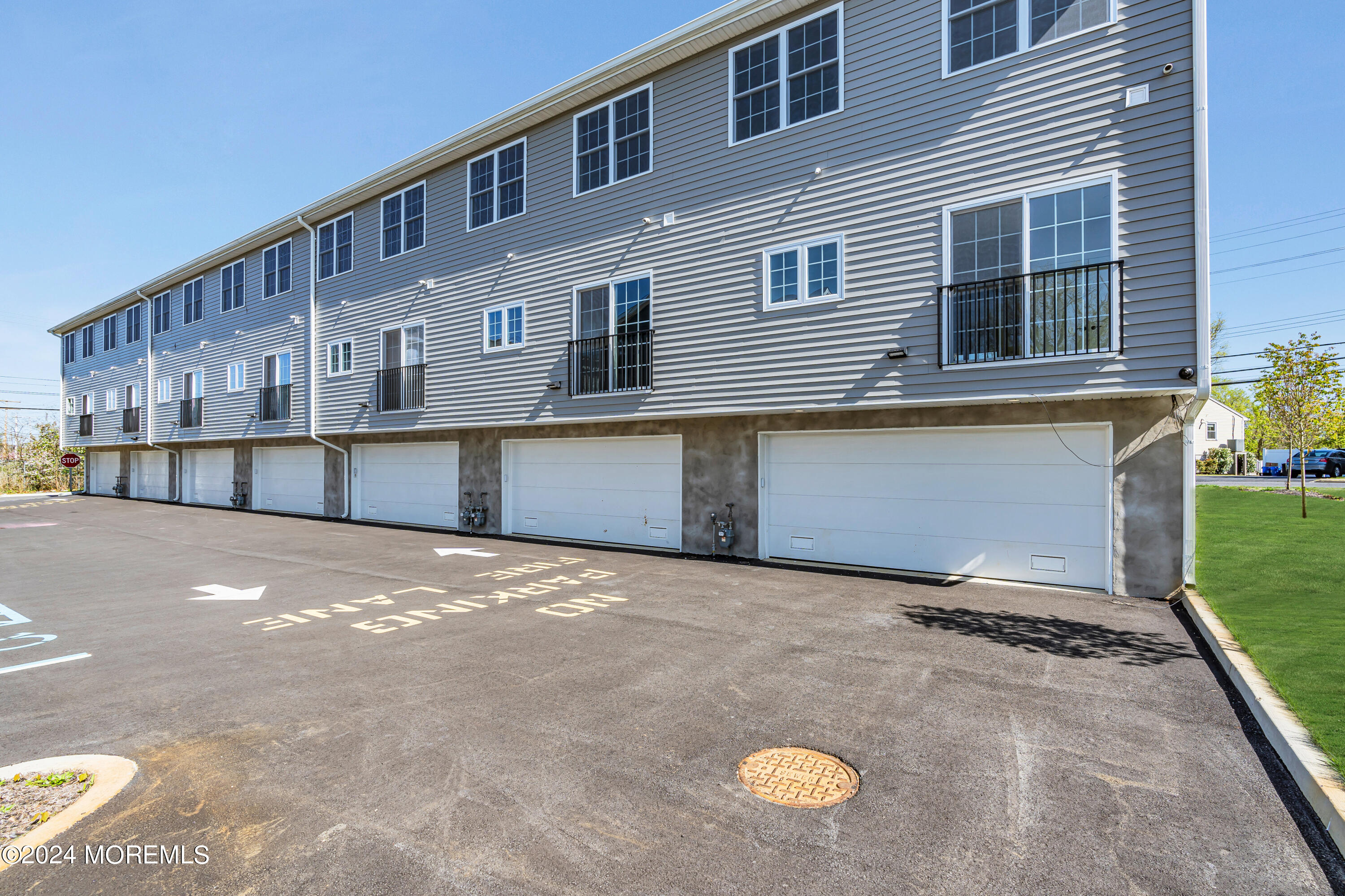 333 1st Street, Unit 3 Keyport, NJ 07735 - Photo 35 of 38 046_dsc09190-1