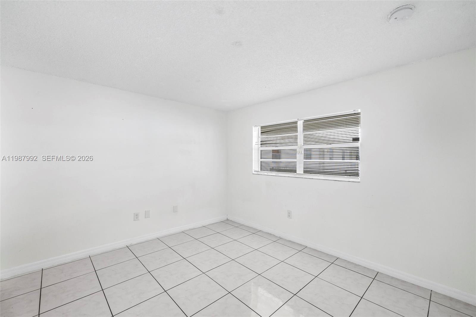 18001 North Bay Road, Unit 505 Sunny Isles Beach, FL 33160 - Photo 10 of 16 a view of an empty room