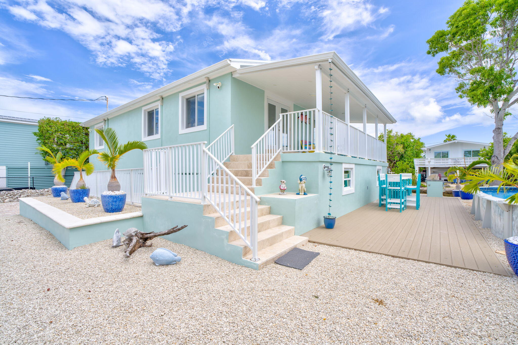 28538 John Silver Road Summerland Key, FL 33042 - Photo 38 of 45 a front view of a house with garden