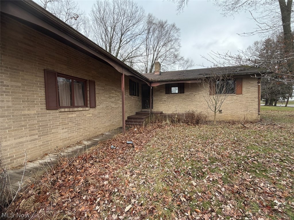 4690 Shriver Road North Canton, OH 44720 - Photo 2 of 31