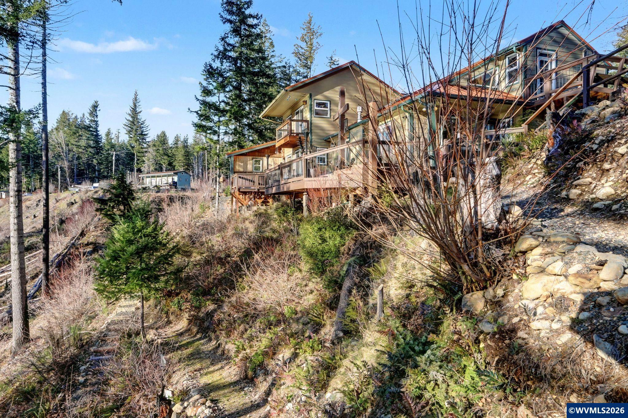 32365 North Fork Road Lyons, OR 97358 - Photo 38 of 50