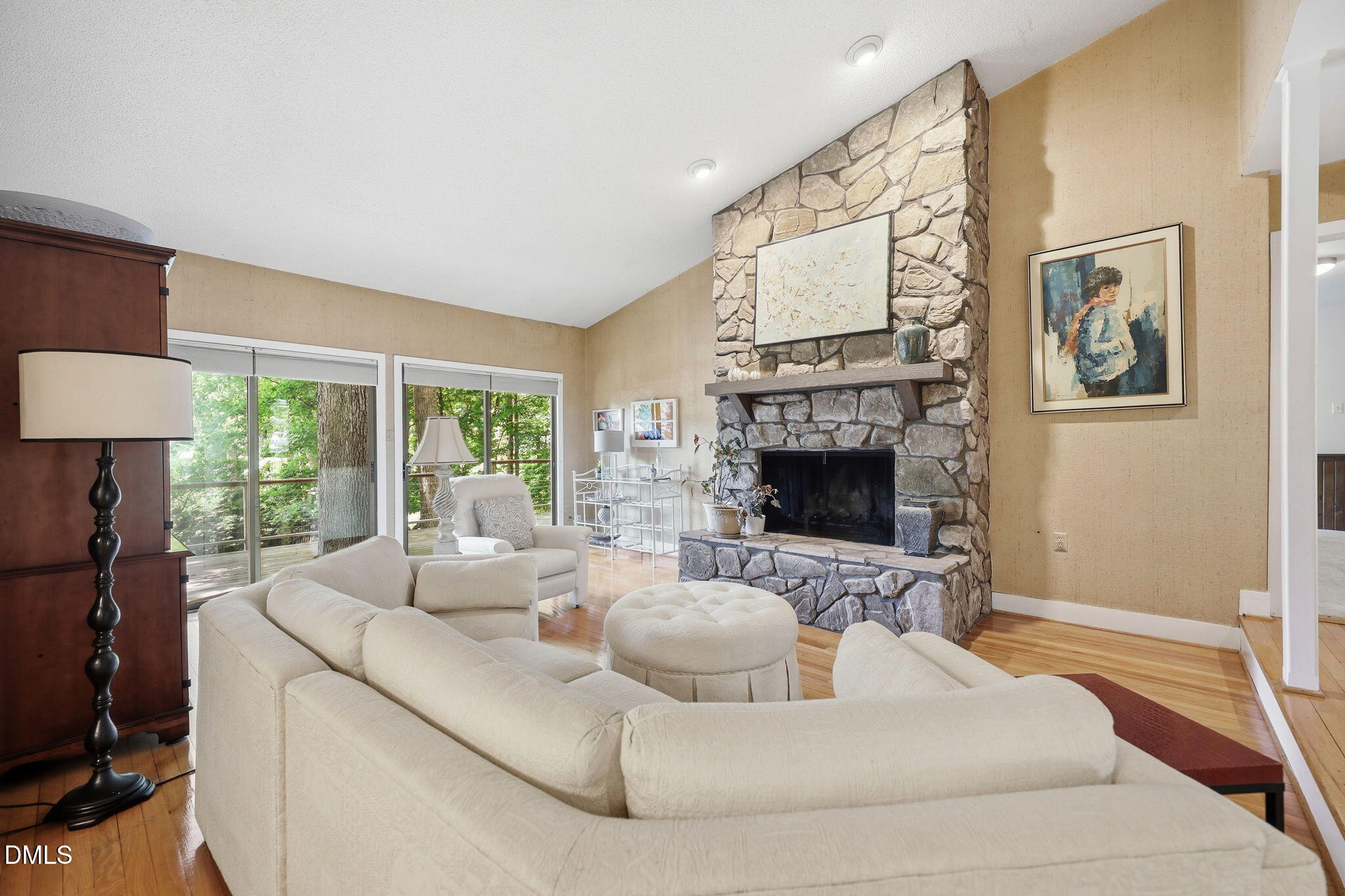 6101 Dresden Lane Raleigh, NC 27612 - Photo 12 of 41