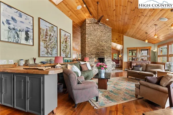$2,295,000 | 110 Mountain Hearth Lane, Sparta, NC 28675