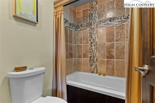 $2,295,000 | 110 Mountain Hearth Lane, Sparta, NC 28675