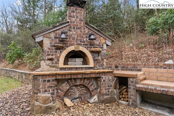 $2,295,000 | 110 Mountain Hearth Lane, Sparta, NC 28675