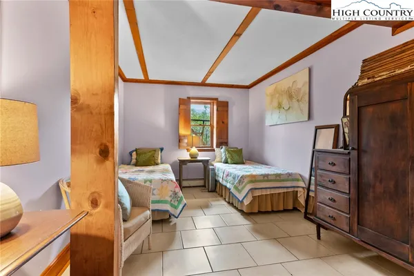 $2,295,000 | 110 Mountain Hearth Lane, Sparta, NC 28675