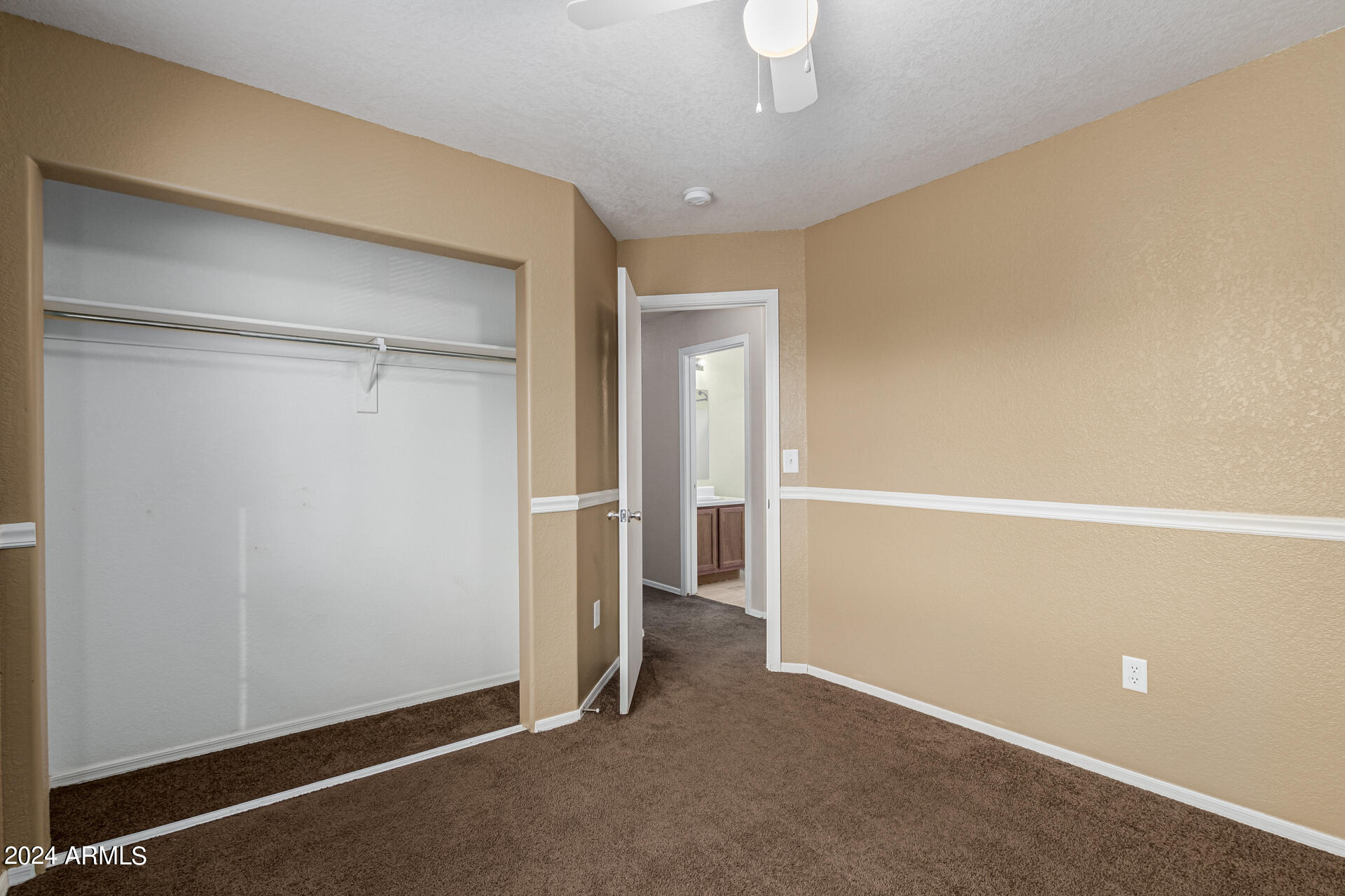 1371 South Boulder Street, Unit A Gilbert, AZ 85296 - Photo 32 of 43 a view of an empty room