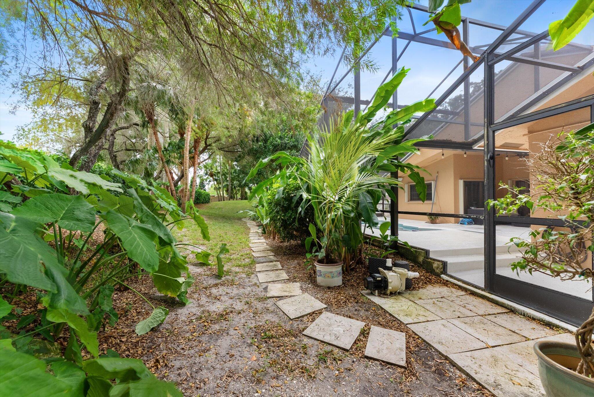 21224 Summertrace Circle Boca Raton, FL 33428 - Photo 27 of 34 Back of the house