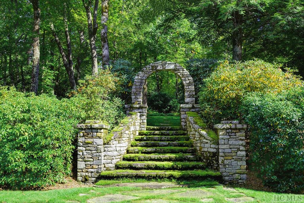 N/a Ravenel Ridge Road Highlands, NC 28741 - Photo 10 of 11 Gallery Image 10