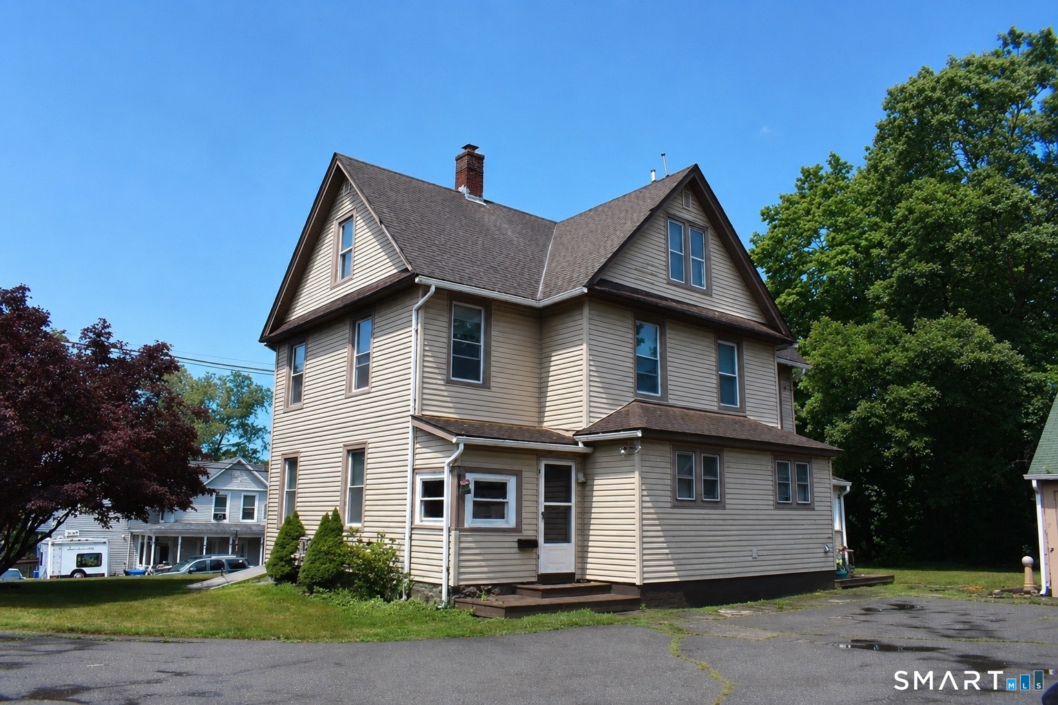 45 Dunham Street Norwich, CT 06360 - Photo 6 of 22