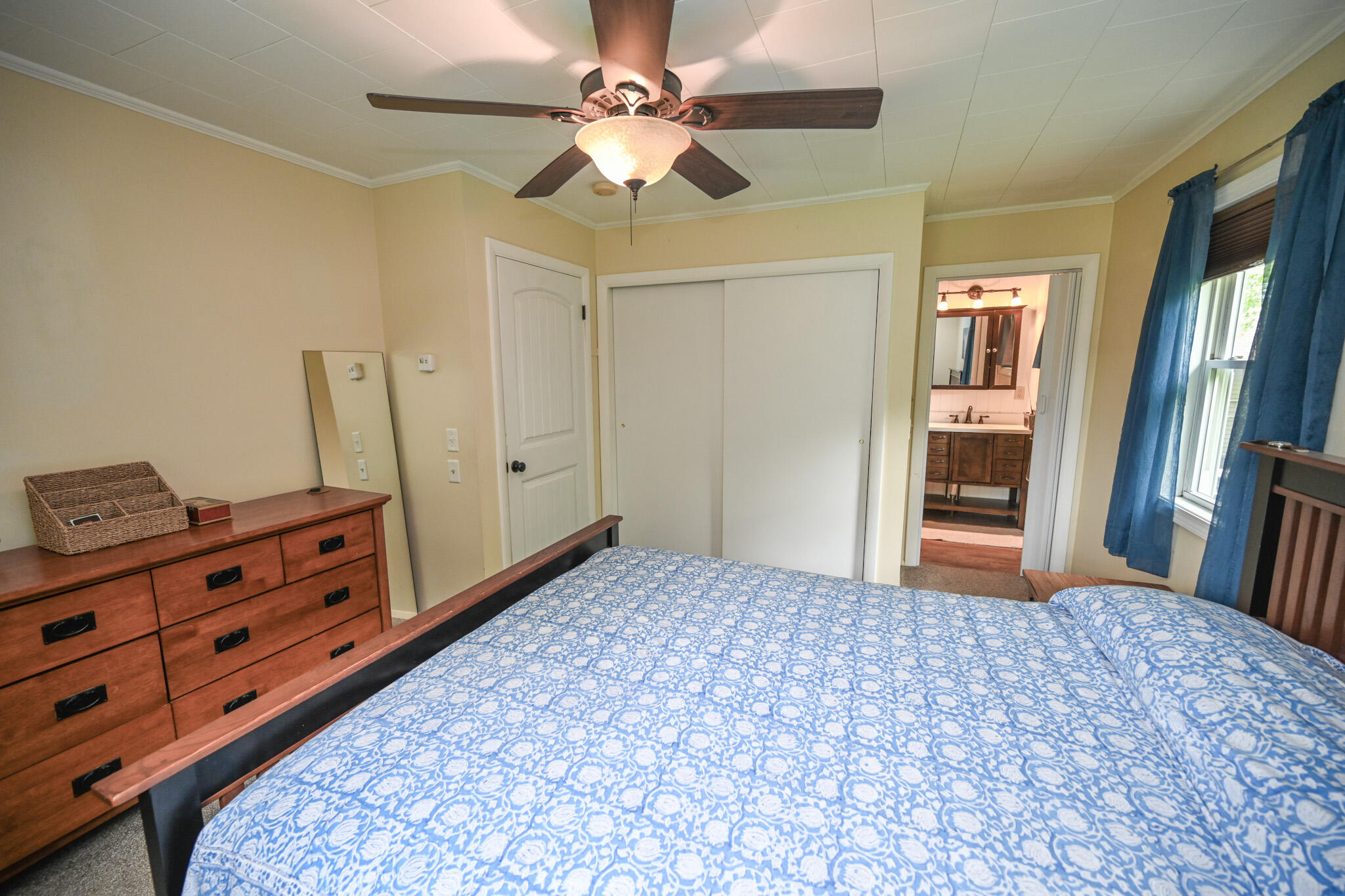 1128 Chase Road Veazie, ME 04401 - Photo 11 of 25 Primary Bedroom