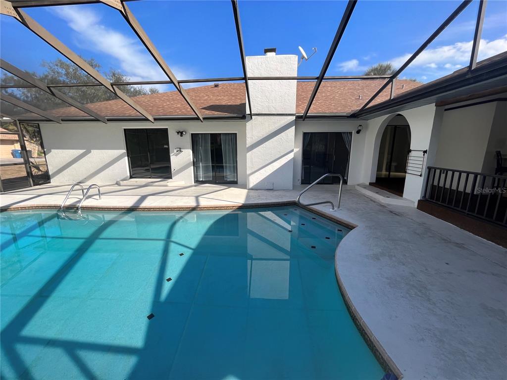 5375 Patricia Place Weeki Wachee, FL 34607 - Photo 7 of 61 a view of a garage