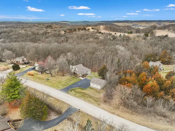 $480,000 | 1 High Ridge Run, Galena, IL 61036