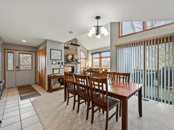 $480,000 | 1 High Ridge Run, Galena, IL 61036