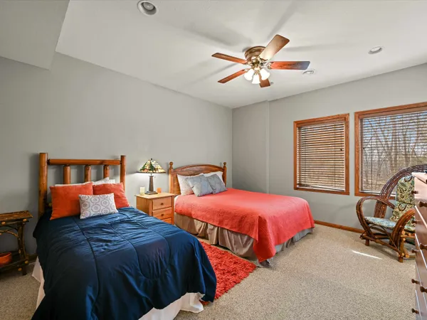 $480,000 | 1 High Ridge Run, Galena, IL 61036