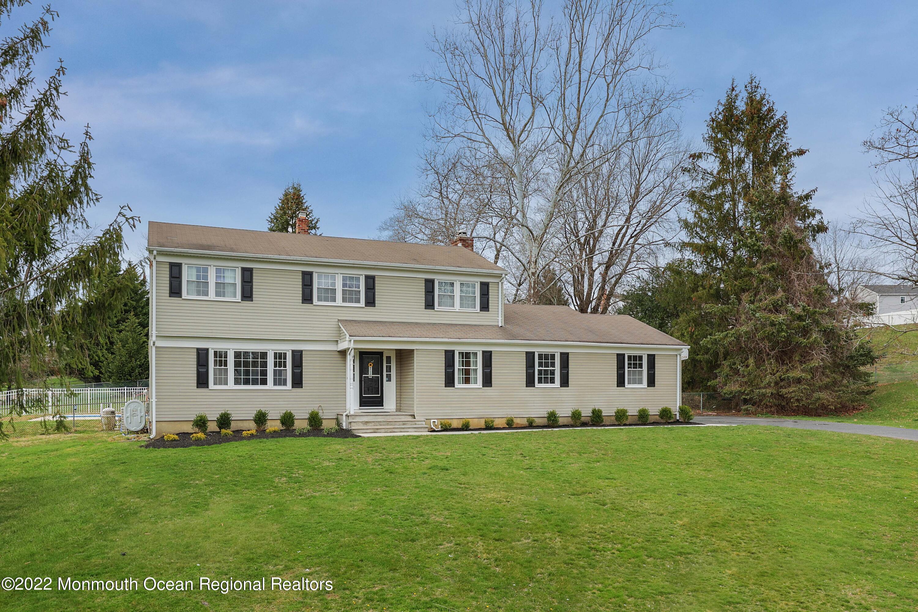 28 Fireside Road Red Bank, NJ 07701 - Photo 2 of 34 758A7935_6_7_8_9