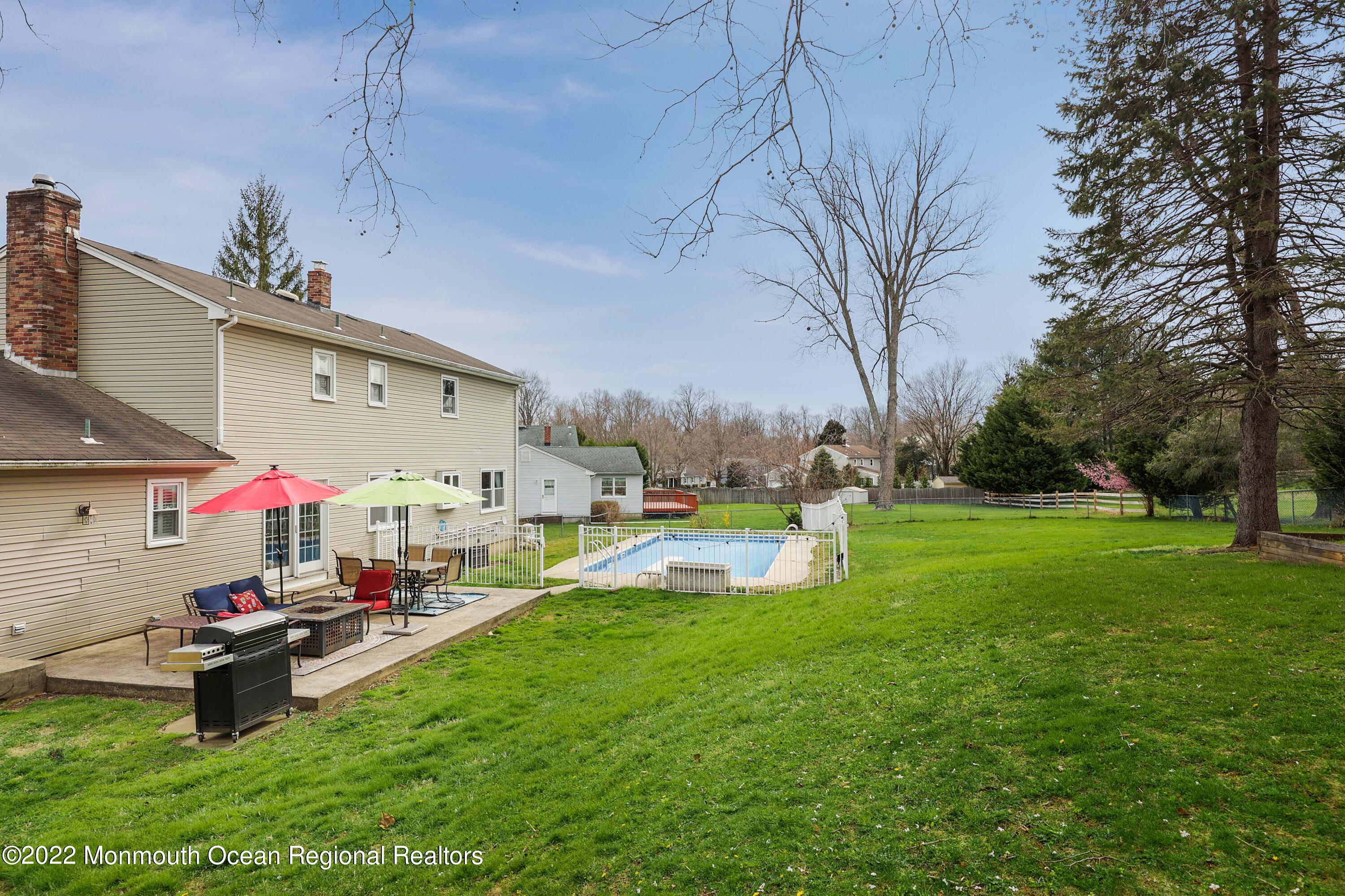 28 Fireside Road Red Bank, NJ 07701 - Photo 31 of 34 758A7867_68_69_70_71