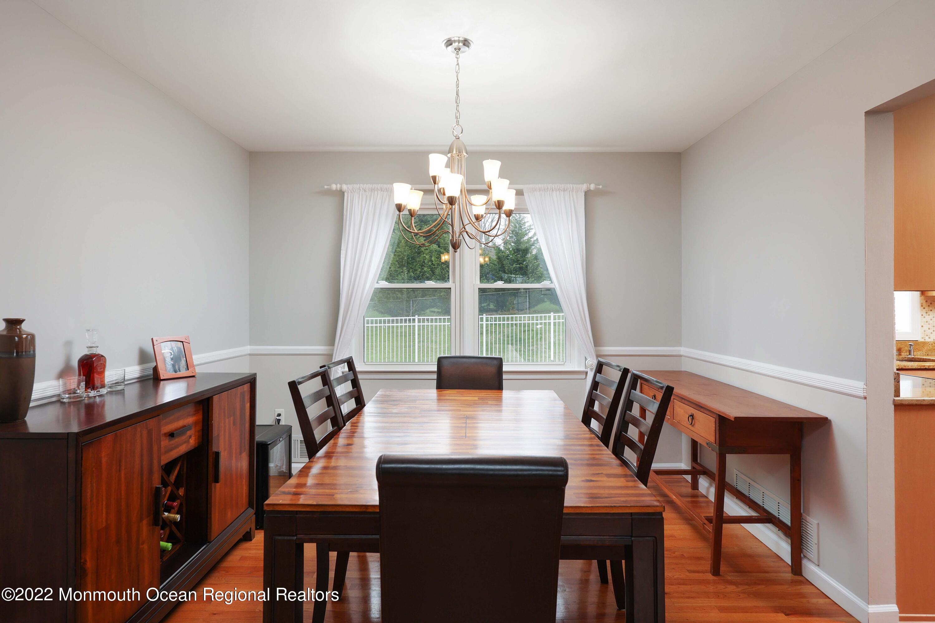 28 Fireside Road Red Bank, NJ 07701 - Photo 9 of 34 758A8023