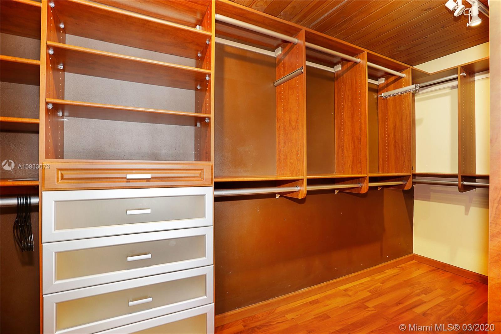 3600 Frantz Road Miami, FL 33133 - Photo 11 of 21 Gallery Image 11
