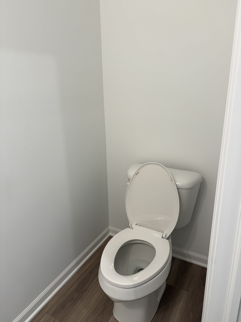 302 Kingsport Drive, Unit 302 South Elgin, IL 60177 - Photo 9 of 29